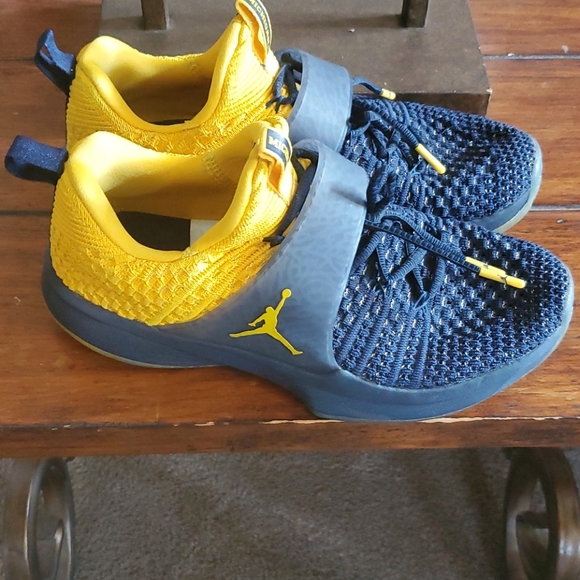Jordan 23 Sz. 8 Blue & Yellow - Picture 4 of 5